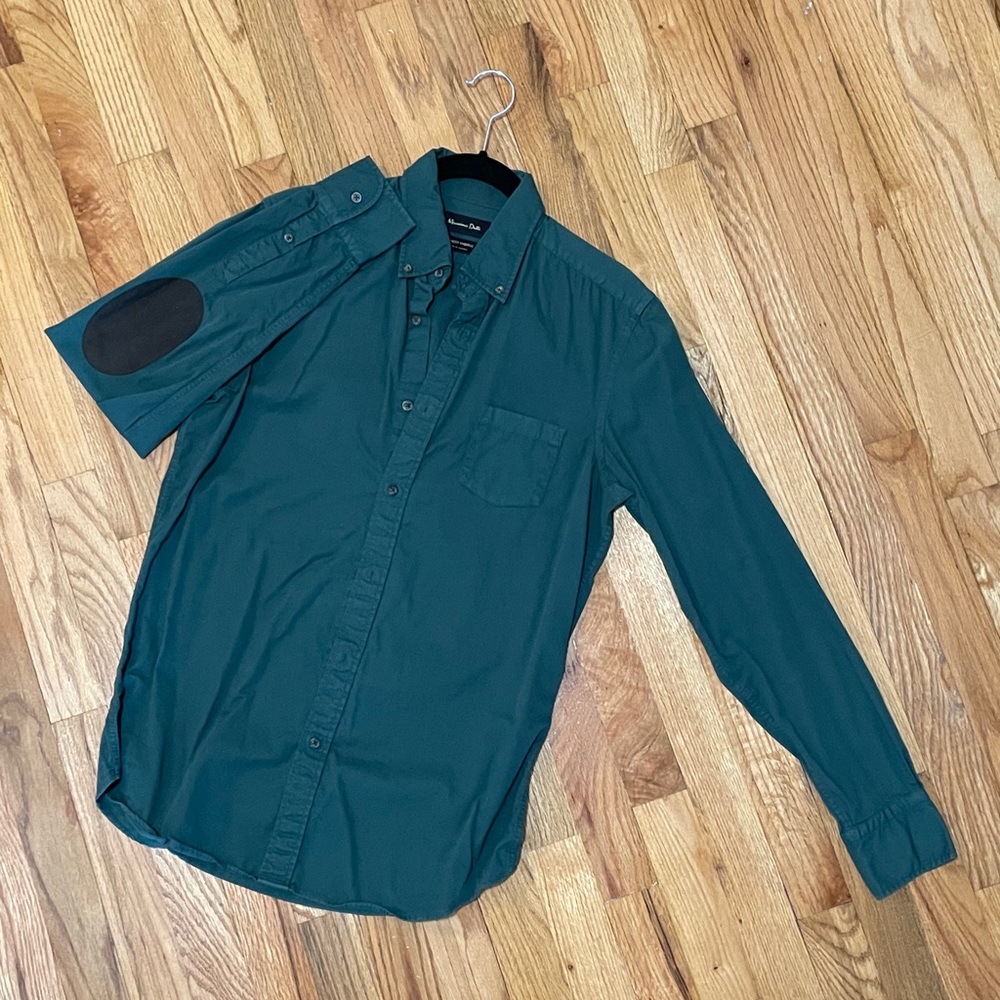 Dark Green shirt with elbow pads